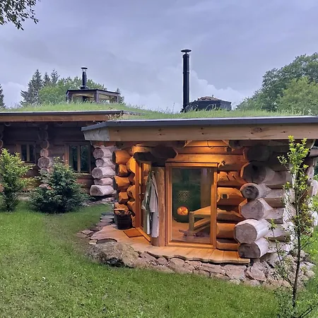Waldhauslodge *